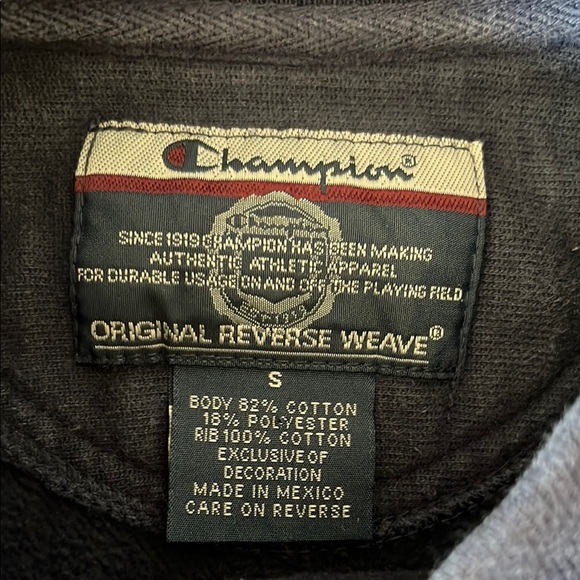 Yale Navy Blue Sweatshirt - Picture 2 of 2